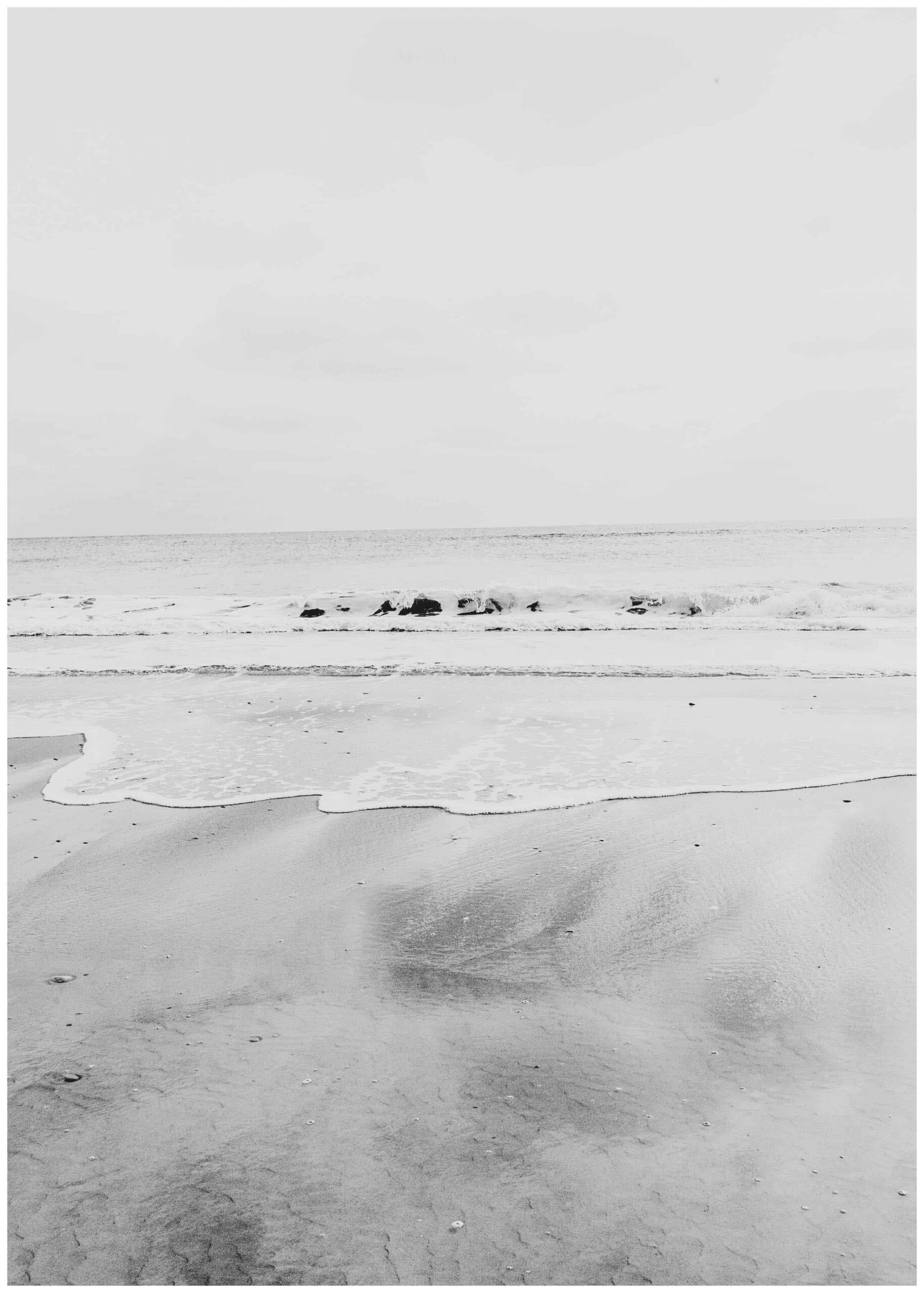 Monokrom strand poster